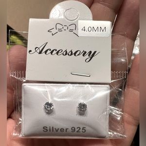 4 mm Silver 925 Earrings